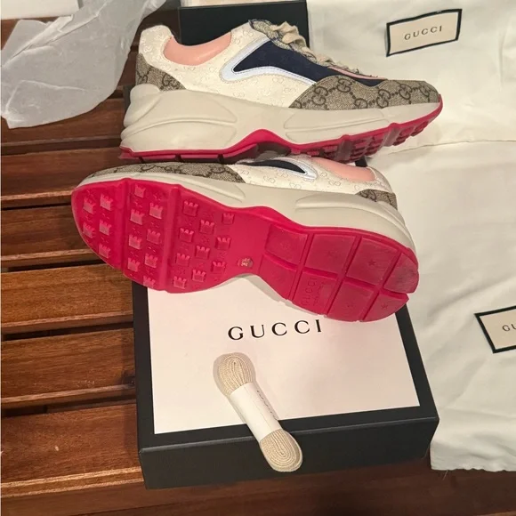 Gucci GG Supreme Monogram Rhyton Sneakers in 36.5 (6.5) - Picture 5 of 6